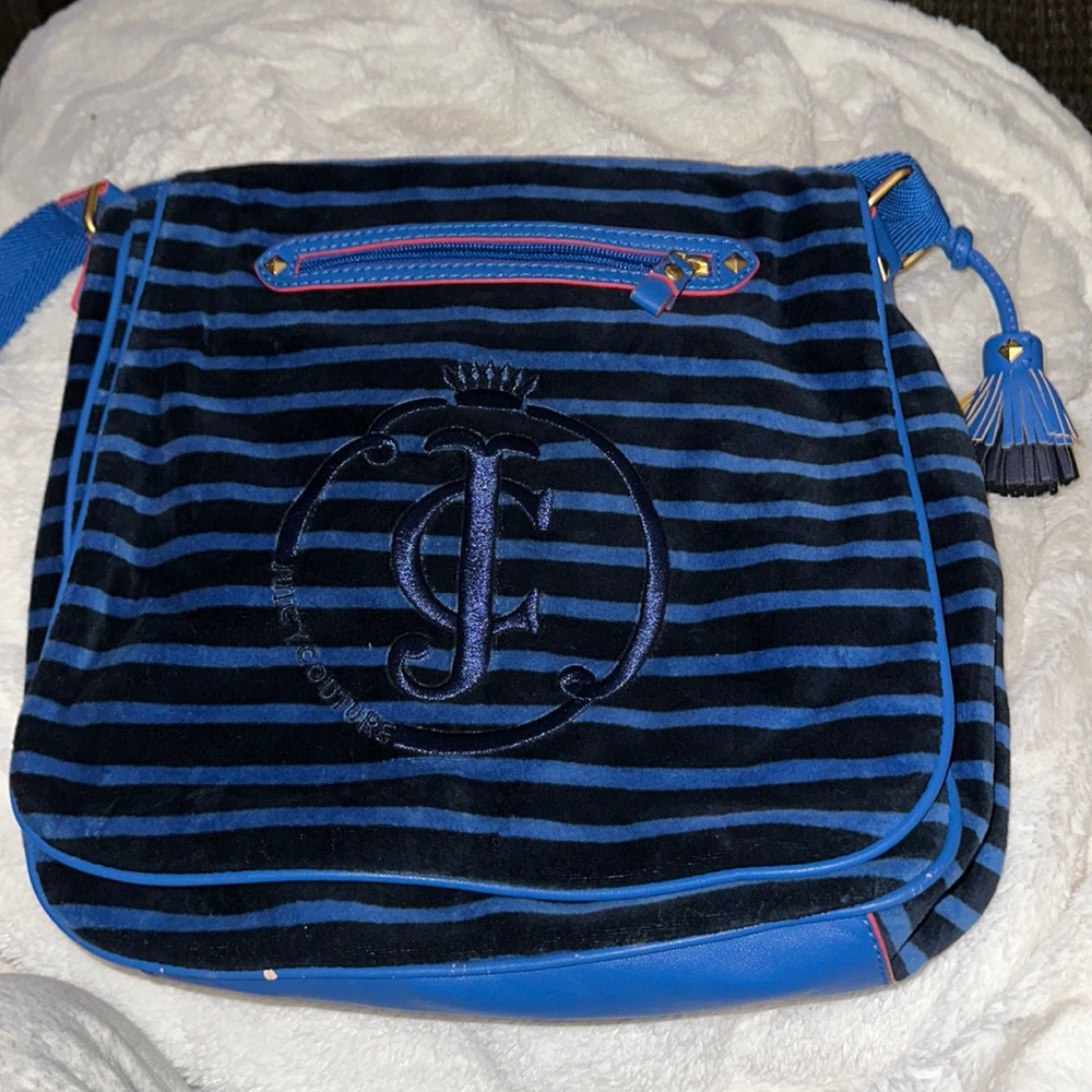 CLASSIC JUICY COUTURE SATCHEL